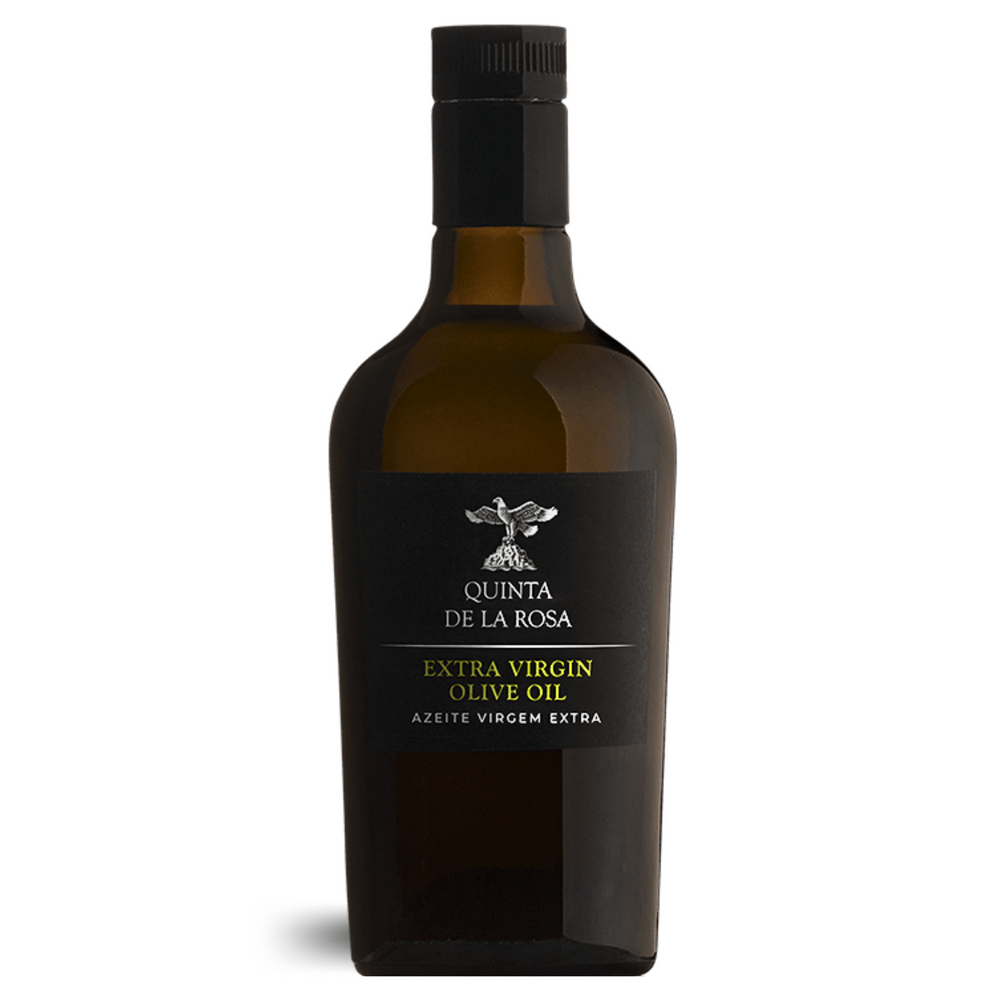 
                  
                    Flasche Olivenöl vom Weingut Quinta de la Rosa in Portugal. Erhältlich im Onlineshop der Vinho Bar.
                  
                